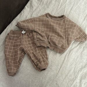 Easy Peasy Baby French Terry Sweatpants. 0-3 mo